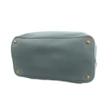 Prada Duffle Medium 4