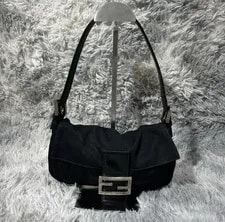 Authentic Fendi Mamma Baguette HW 2