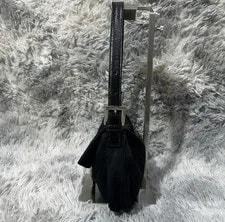 Authentic Fendi Mamma Baguette HW 3