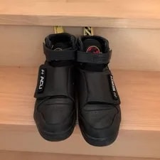 10.0US Limited Reebok Alien Stamper Jurassic Park Collaboration Collaboratio 3