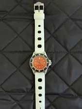 Heuer 980.016 Professional 200M Dive Orange Rubber Strap 2