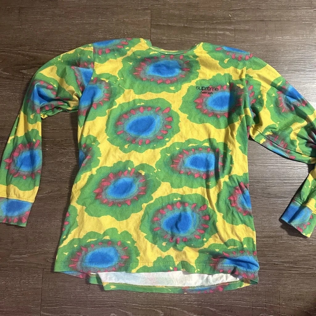 Supreme — Supreme Color Shirt — streetwear — resale