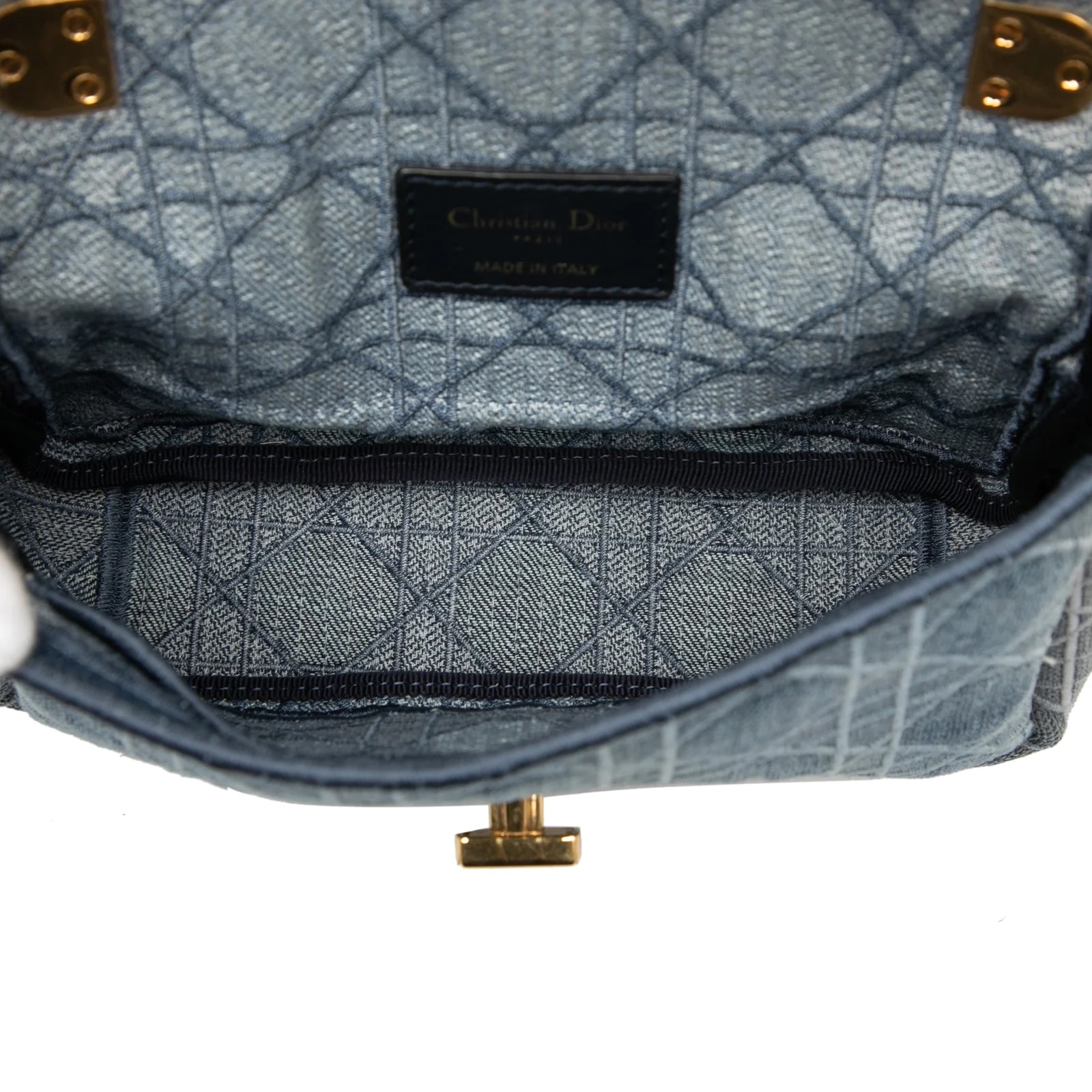 Small Embroidered Caro 4