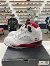 Size 7.5 - Jordan 5 Retro Mid 4