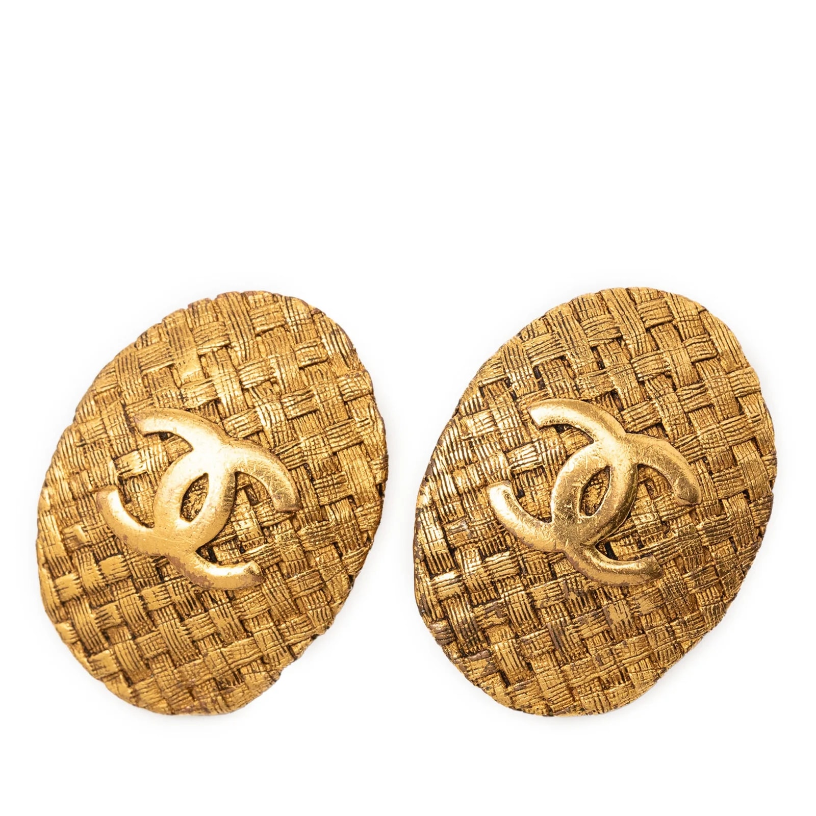 Chanel — CC Woven Oval Clip on — Jewelry — resale