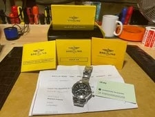 Breitling 'Colt 44' Black Dial Quartz + A Full Set of Box & Papers 4