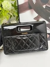 Chanel Catch Flap Graphic 3