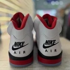 Air Jordan 5 Retro 2025 HQ7978-101 4