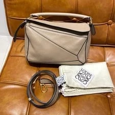 Loewe — Loewe Puzzle Logo Embossed Patchwork Design - Very Good #101GZ0V — Handbag — resale