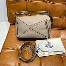 Loewe Puzzle Logo Embossed Patchwork Design - Very Good #101GZ0V 2