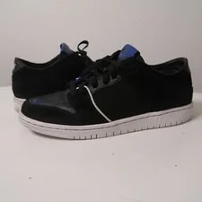 Nike SB — Nike SB Dunk LOW Soulland FRI.day Part 2 Size 7.5 Skateboard Shoes — Sneaker — resale