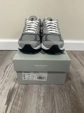Size 8 - New Balance 990v5 Low Castlerock 2