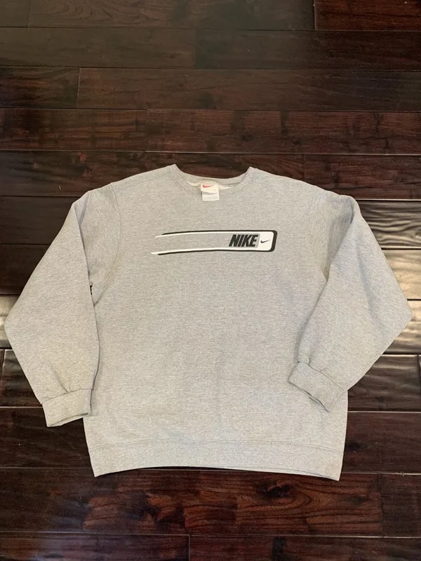 Nike — 90s Nike Made in USA Crewneck — streetwear — resale