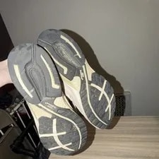 New Balance 990 Low Top 3