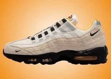 Nike SB Air Max 95 World Cup Club 58 IQ8395-100 2