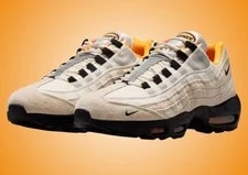 Nike SB Air Max 95 World Cup Club 58 IQ8395-100 3