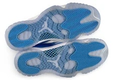 Size 10.5M/12W - Jordan 11 Retro Low (2026) FV5104-100 2