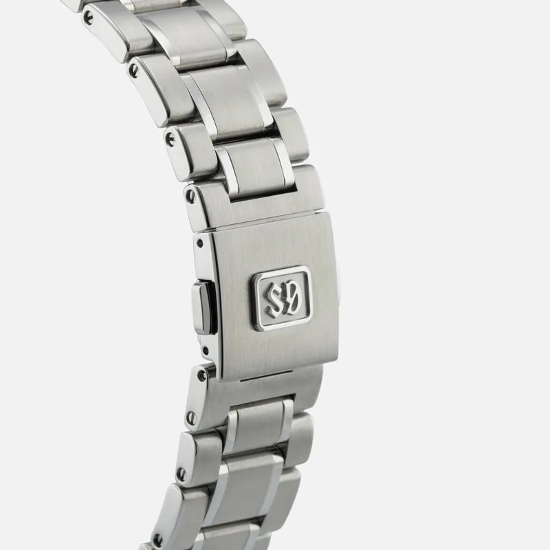 Grand Seiko Elegance GMT SBGM253 3