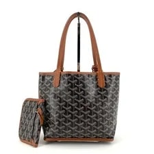 Goyard Anjou Universal Charm 156714637 4
