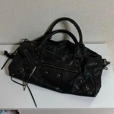 Balenciaga — Balenciaga Twiggy Motorcycle Y2K W/ 2 Strap Auth Y2K — Handbag — resale