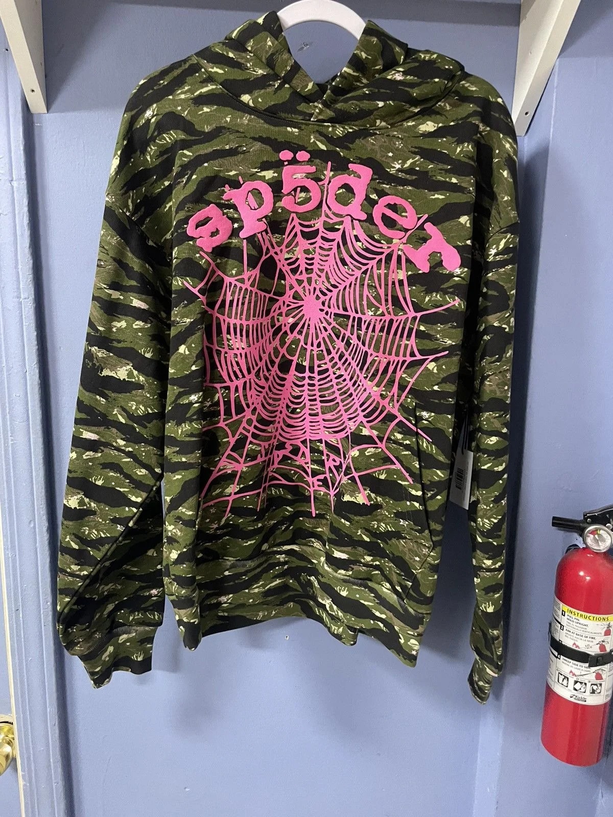 Sp5der — Sp5der Tiger Camo Pullover Web Hoodie Size Medium New — streetwear — resale