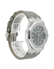 Audemars Piguet / Royal Oak Diamond Bezel Dial / 2025 / 15551BC.ZZ.D405CR.01 3