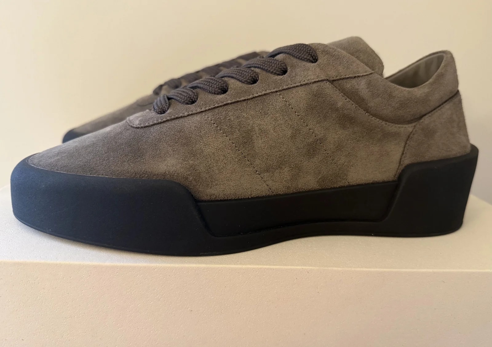 Fear of God — Fear OF GOD Willow Aerobic Low Authentic — Sneaker — resale