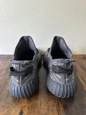 Yeezy 350 Dark Salt Size 12.5 ’s 4