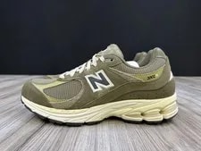New Balance 2002R Dark M2002RZD Size 10.5 Retro NEW 3