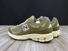 New Balance 2002R Dark M2002RZD Size 10.5 Retro NEW 4