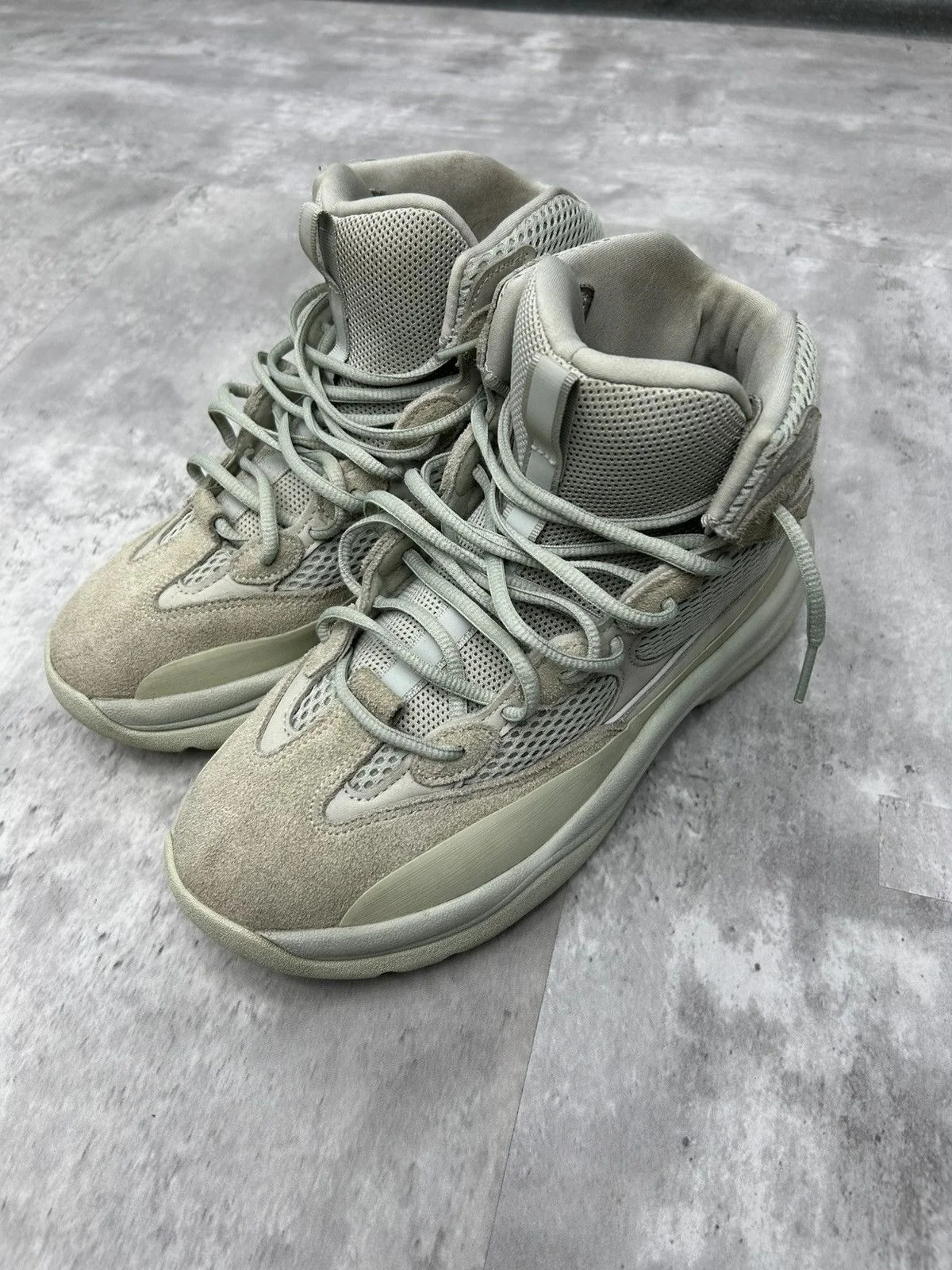 Yeezy Boot Salt 3