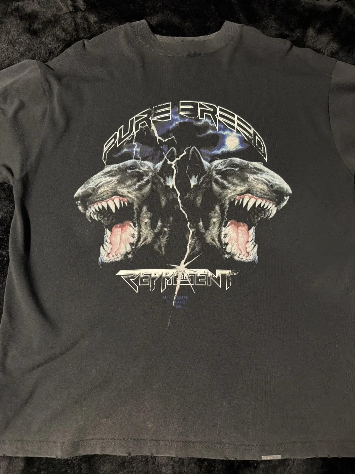 Breed T-shirt — streetwear — resale