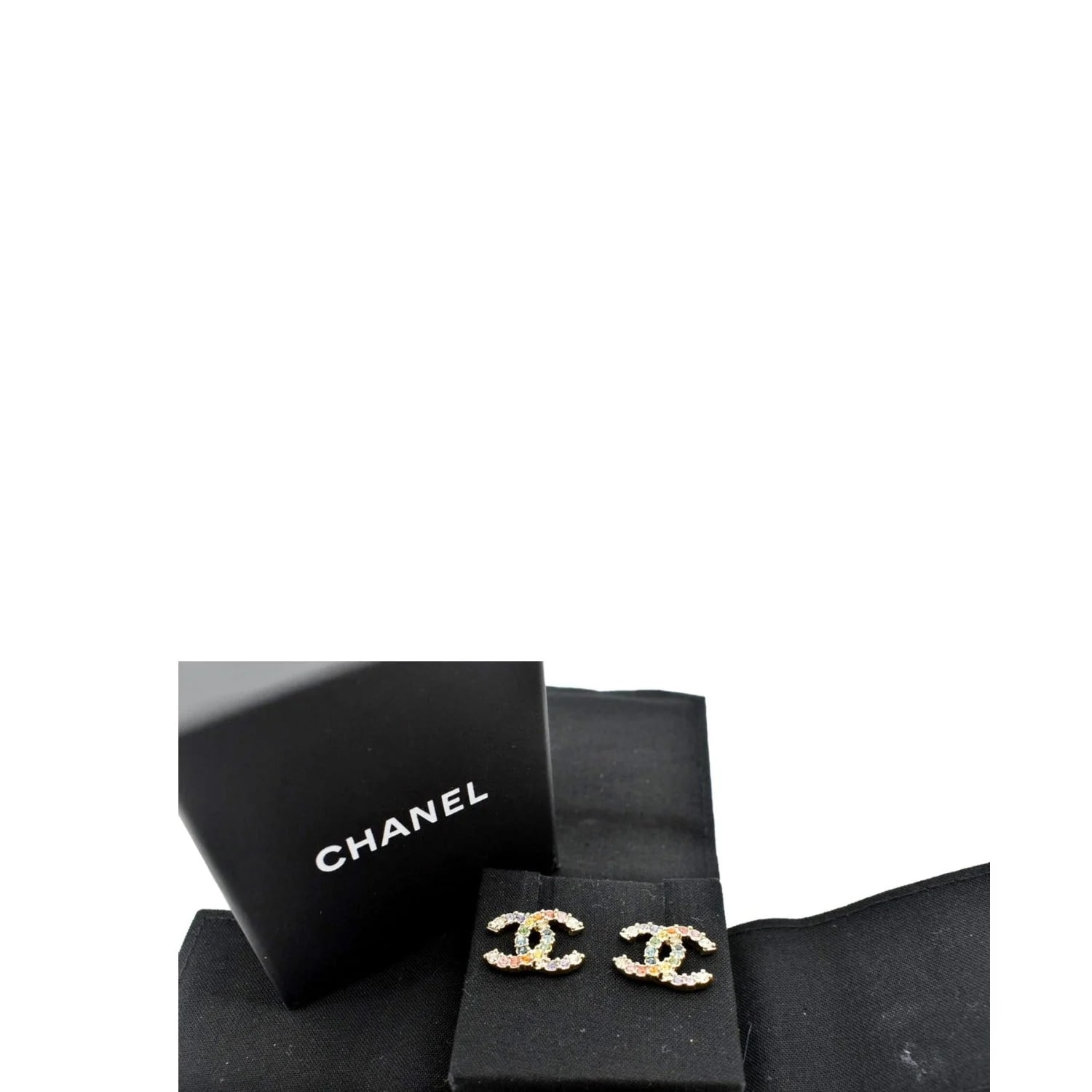 Chanel CC Over the Earring 2