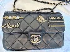 $8500 Chanel Coco Clips Flap Charms Small (KS3590a) 3