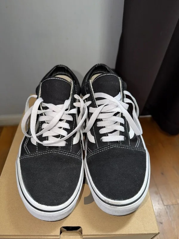 Vans — Vans Oldskool — Sneaker — resale