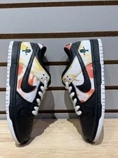 Size 4.5M/6W - Nike SB Dunk Low Raygun Tie-Dye Sz 4.5M BQ6832-001 Pre-Owne 3