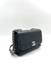 Chanel Classic Flap Accordion Chain Crossbody 3