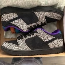 Size 8 - Nike SB Dunk Low X Dashawn Jordan 2