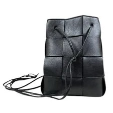Bottega Veneta Small Cassette Bucket Maxi 6 4