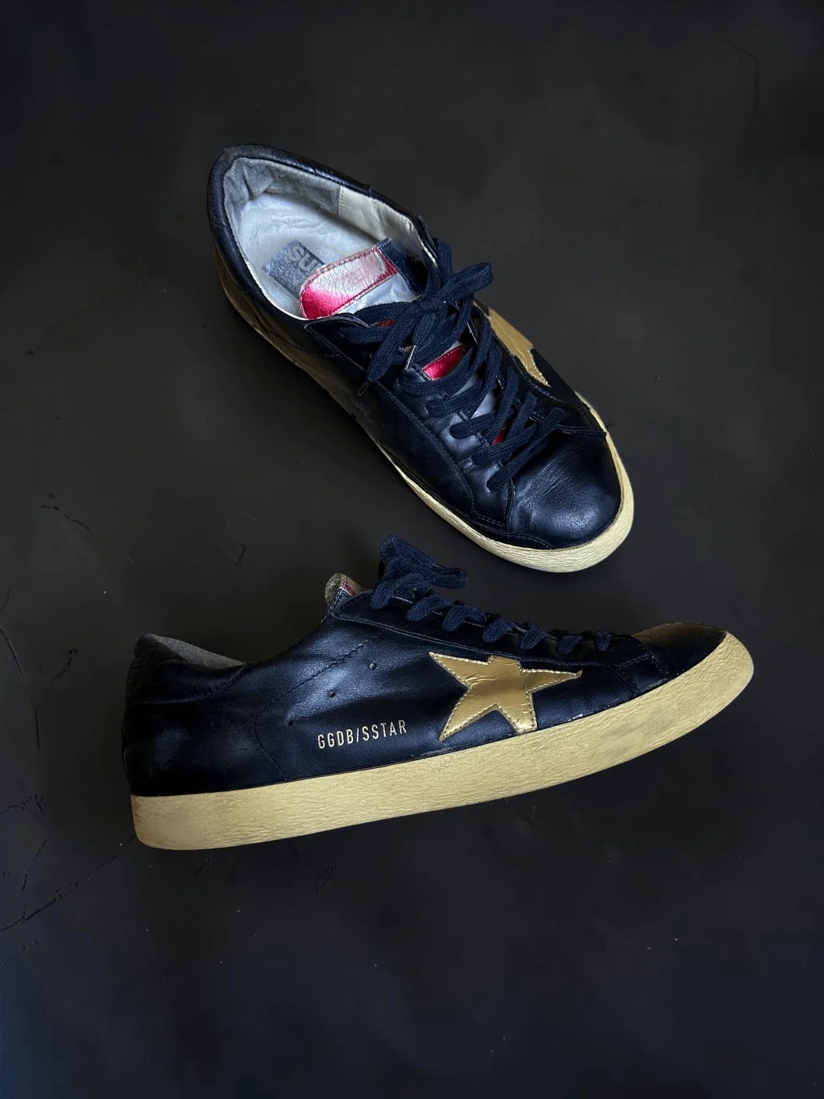Golden Goose — Golden Goose Deluxe Brand Superstar Star — Sneaker — resale