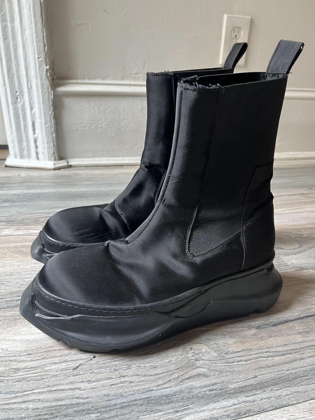 Rick Owens — Rick Owens Abstract Beetle Shoes — Sneaker — resale