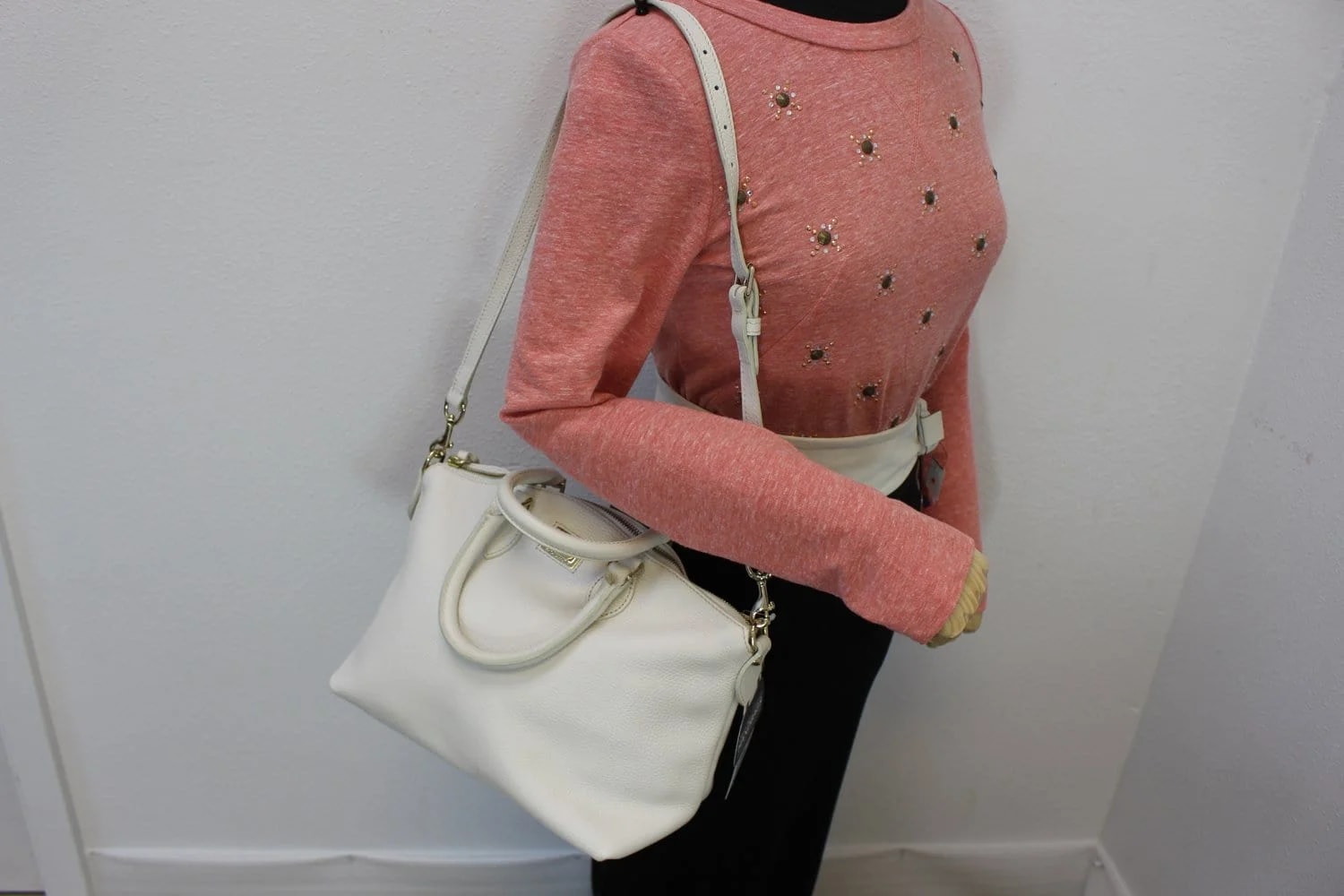Dooney & Bourke Shoulder Bag 2