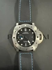 Panerai — Panerai Submersible Black Dial 47MM Titanium Complete SET PAM01305 — Watch — resale