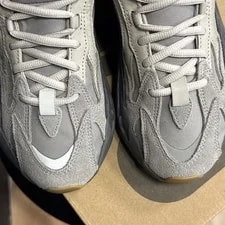 Yeezy Boost 700 V2 Tephra Size 5.5 Preowned (Clean/og ALL) 3