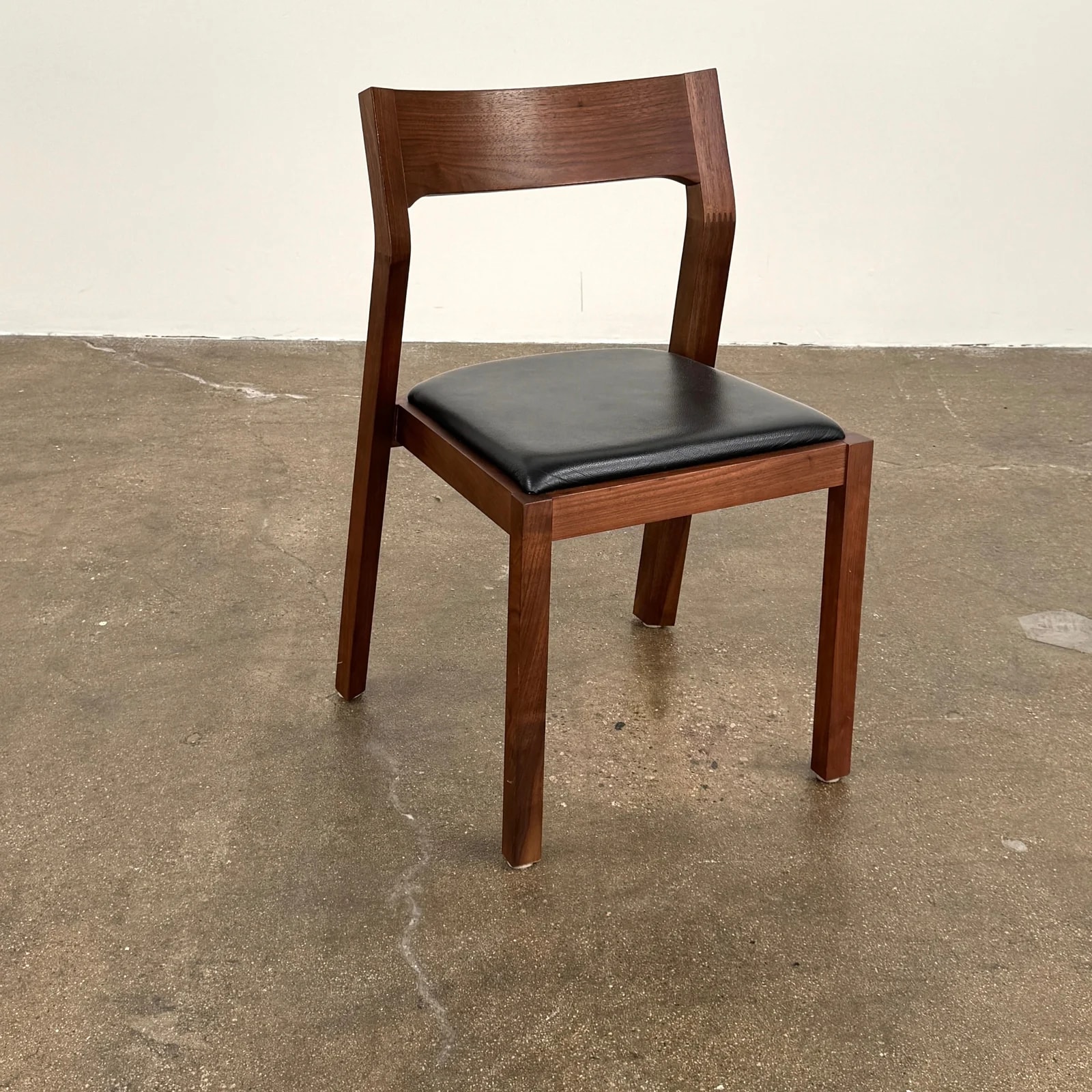 Case Profile Dining Set of 4 3