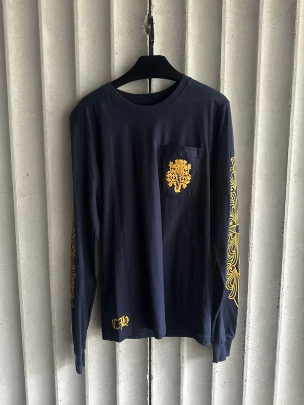 Hearts Long TEE - V89 Dagger 2
