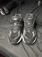 New Balance 2002R / Lace-Up Low Top Athletic 3