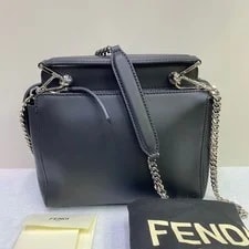 Fendi Floral Lace Up Detail Chain Strap 3