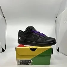 Nike SB — Nike SB Dunk Low “Familia First Avenue” 8.5M — Sneaker — resale