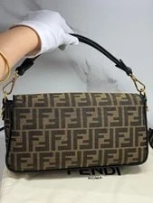 Authentic Pre‑owned Fendi Baguette Medium 3